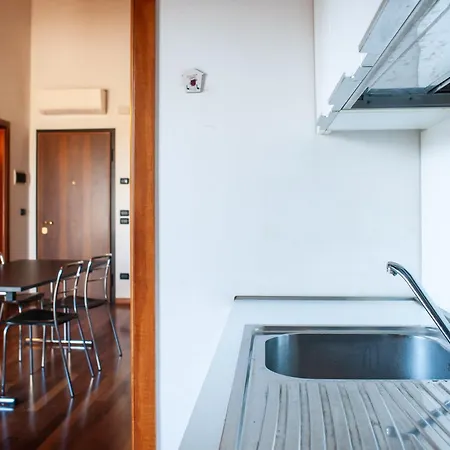 Alba Dei Grappoli アパート